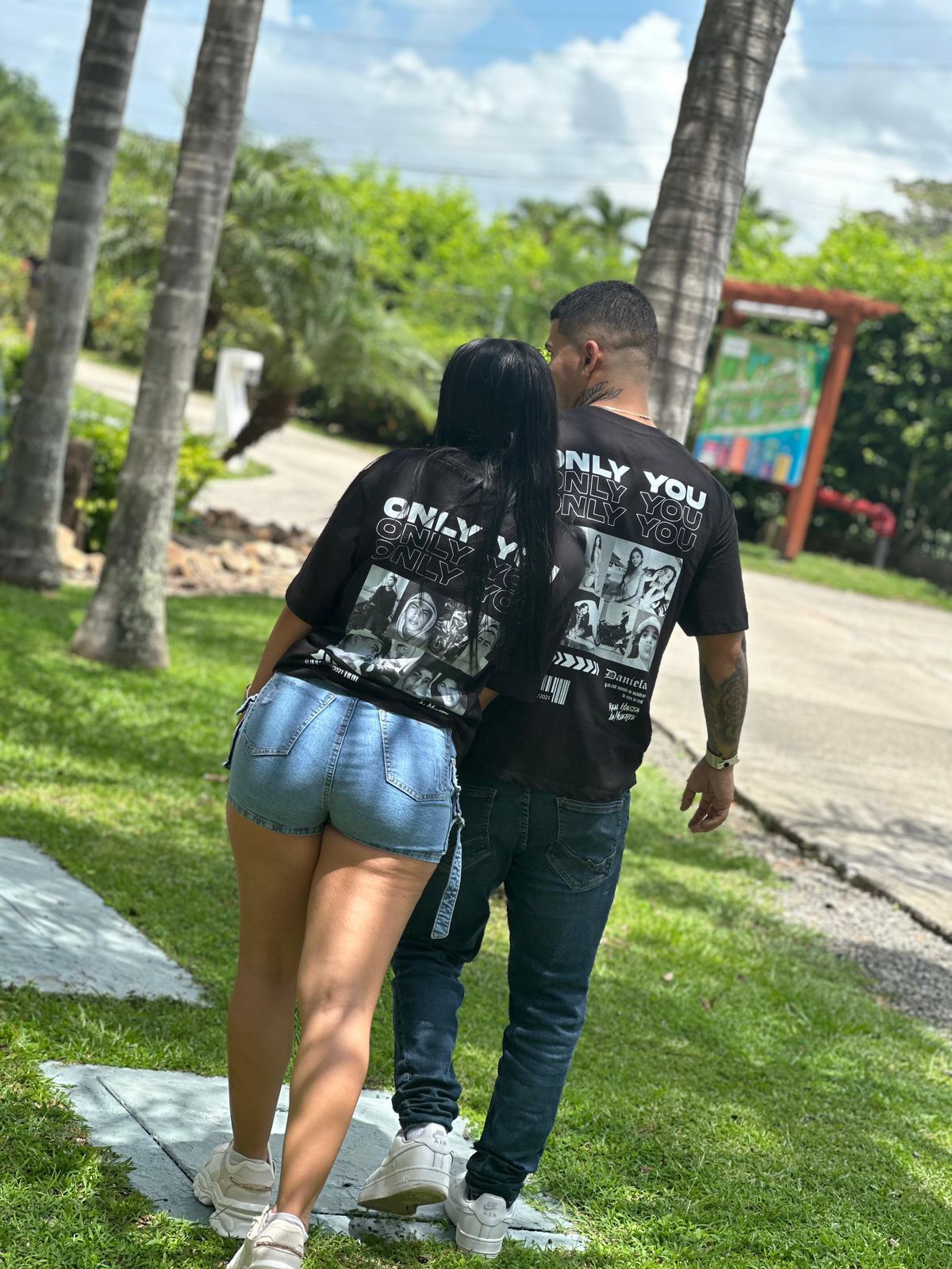 PERSONALIZA TU CAMISETA🖤
